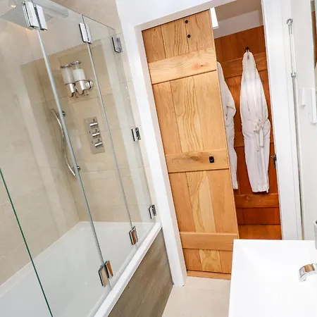 Holiday home Carines Barns - Pen