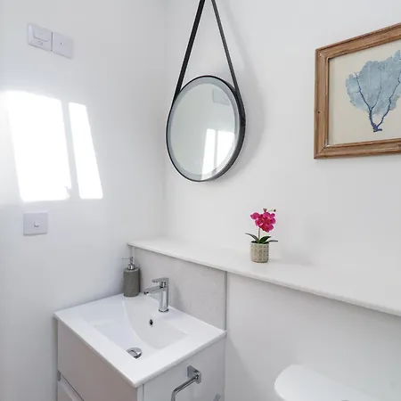 Holiday home Carines Barns - Pen